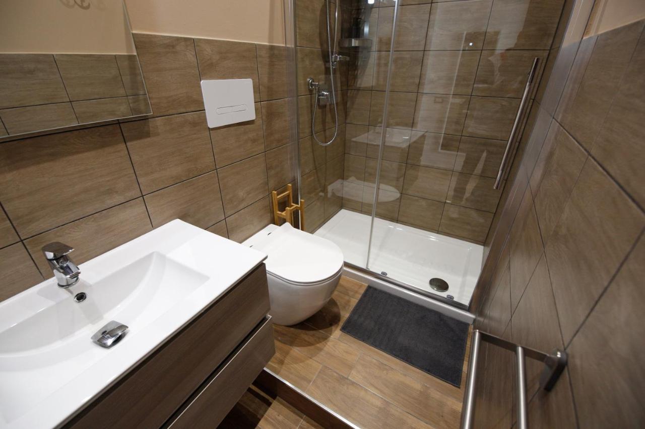 Center Apartment คาตาเนีย ภายนอก รูปภาพ